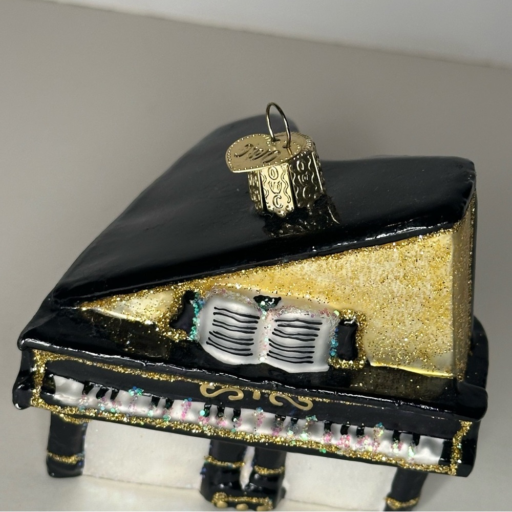 Old World Christmas Baby Grand Piano Hand Blown Glass Holiday Ornament - Picture 3 of 11